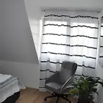 Neubau, Luxus, 3-zi Wohn Fuer Kaffeegeniesser Appartement