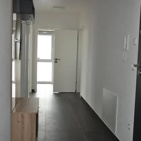 Neubau, Luxus, 3-zi Wohn Fuer Kaffeegeniesser Appartement *
