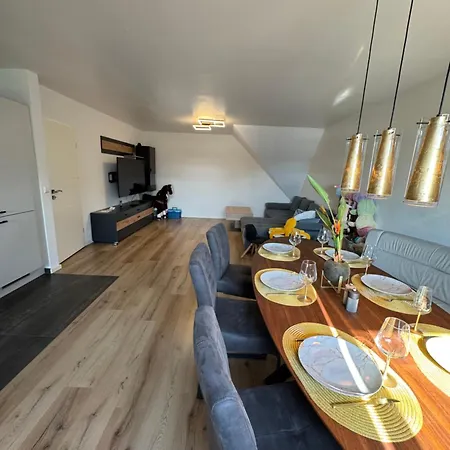 Neubau, Luxus, 3-zi Wohn Fuer Kaffeegeniesser Appartement